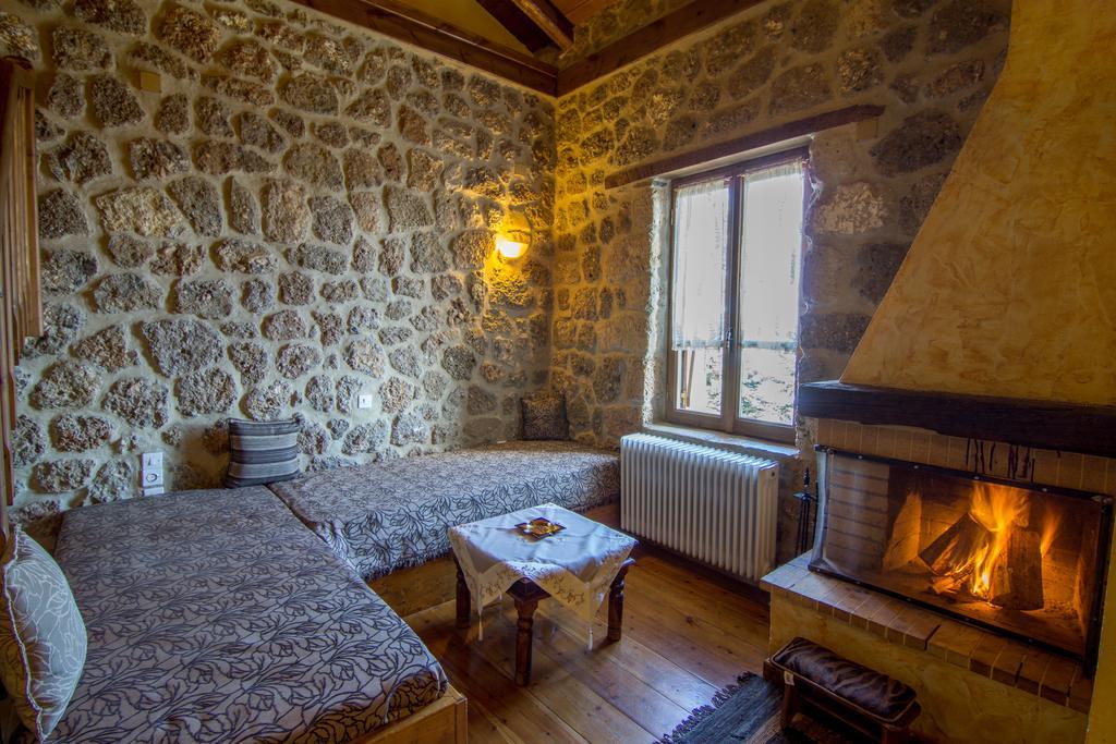 Pigi Tarlampa Hotel Ano Trikala Exterior foto